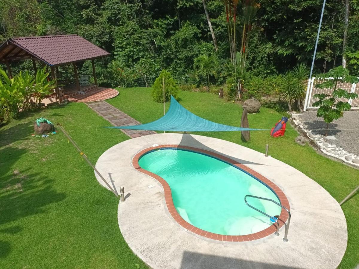 Yethan House Увита Экстерьер фото